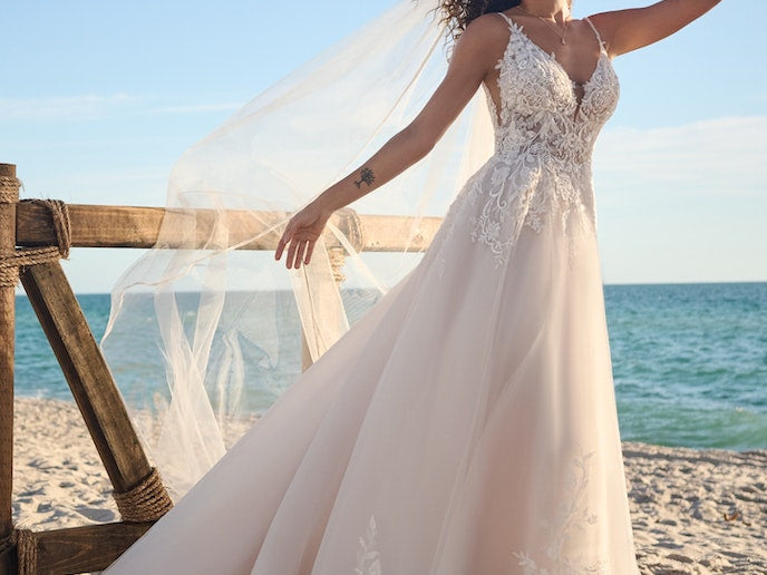 Lyssie by Rebecca