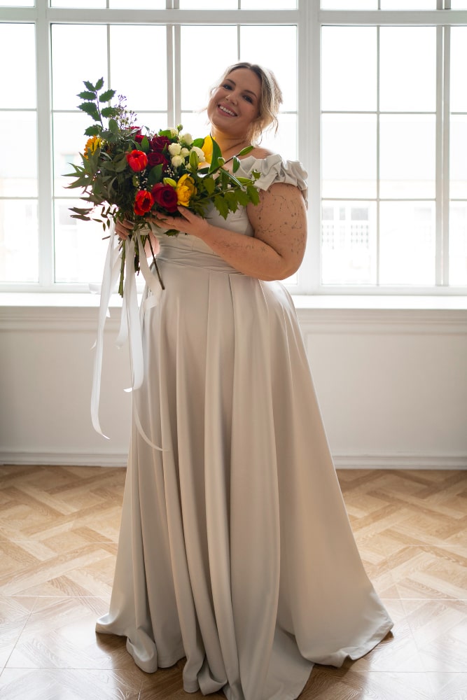 PLUS SIZE BRIDAL DRESSES