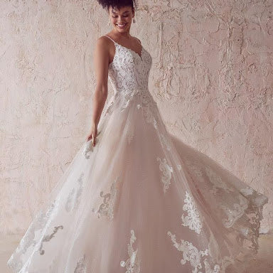 UNIQUE WEDDING DRESS