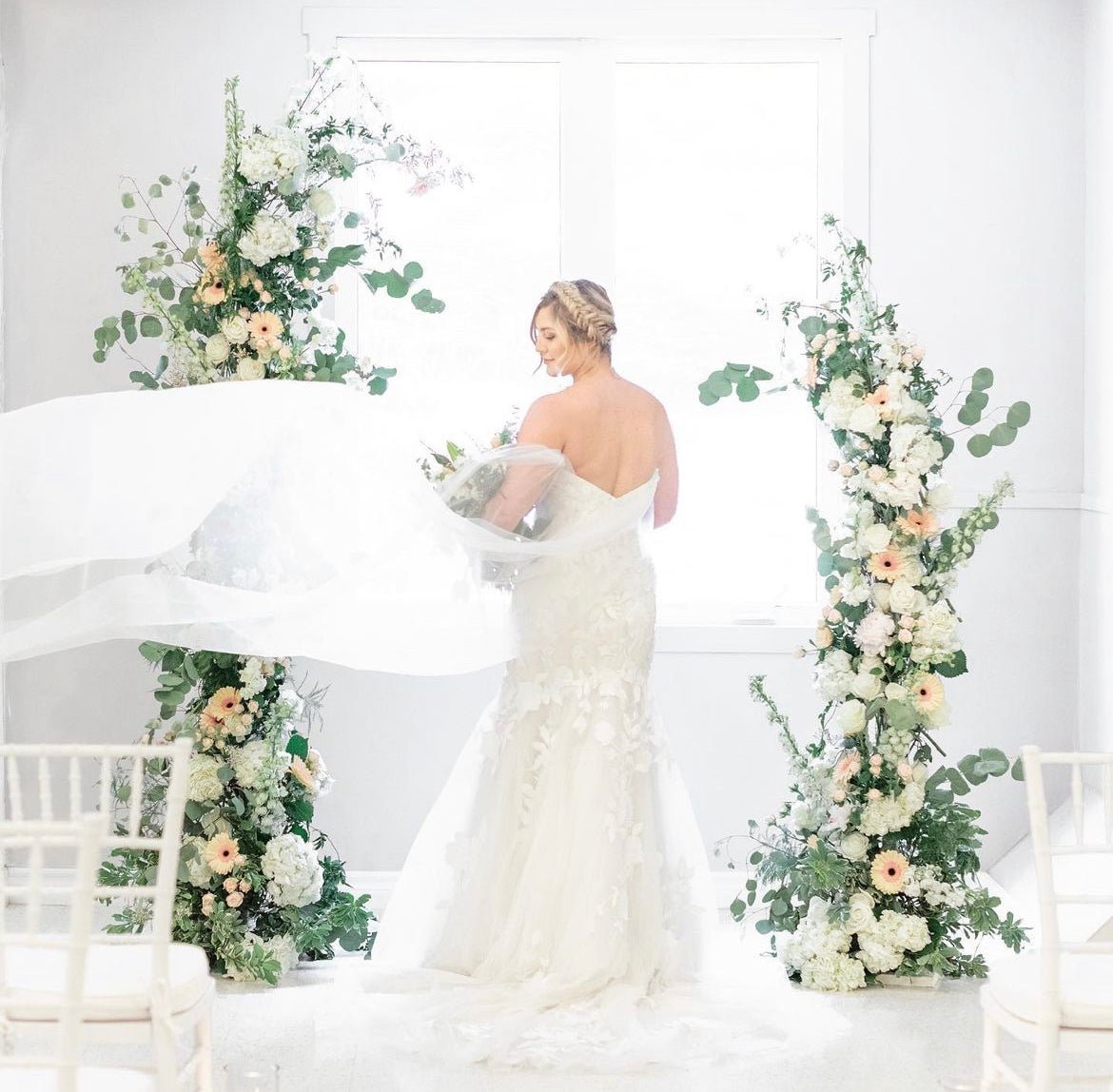 OTTAWA BRIDAL DRESSES: UNVEILING THE ELEGANCE OF JENNY YOO AT LOVE AND LEE - Love and Lee Apparel