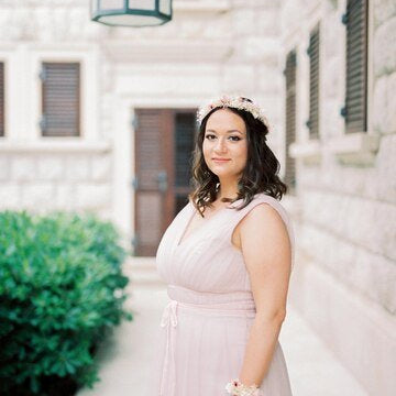 Tips on finding the perfect plus-size wedding dress in Ottawa - Love and Lee Apparel