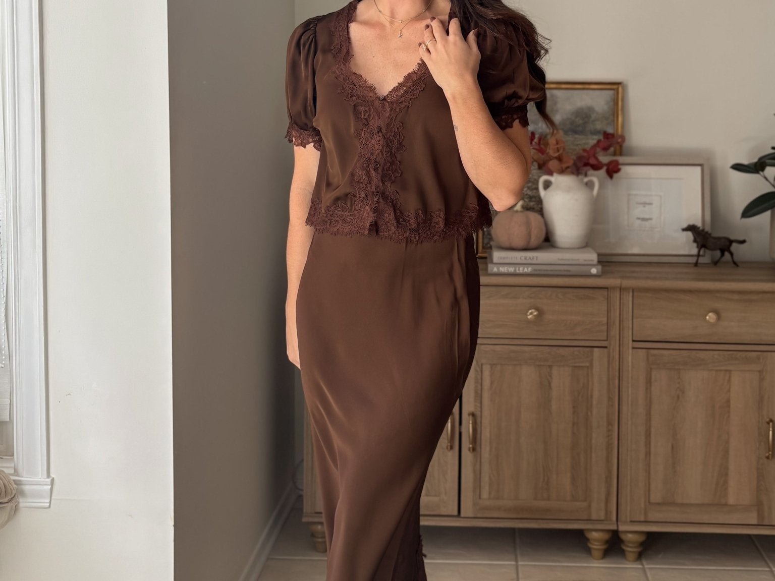 The 'Harvest Gathering' Satin Lace Hem Slip-On Pencil Skirt - Love and Lee Apparel