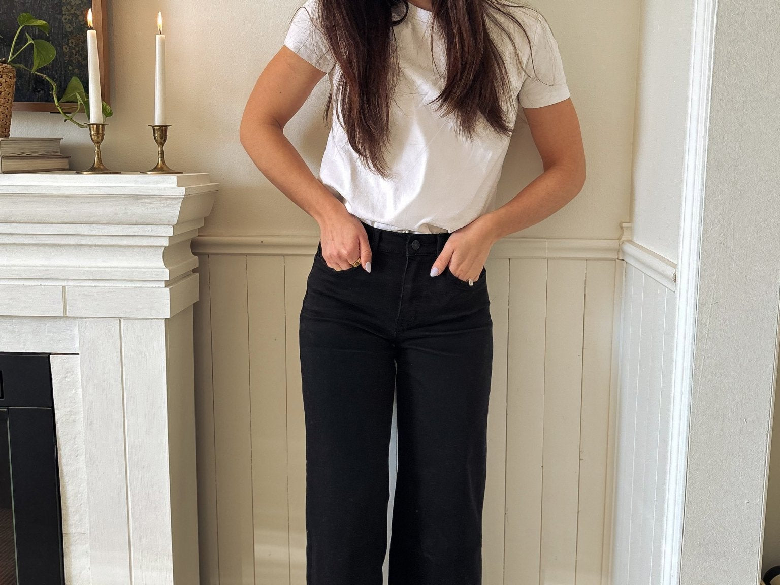 The Janessa High Rise Raw Hem Cropped Wide Leg Jeans in Black - Love and Lee Apparel