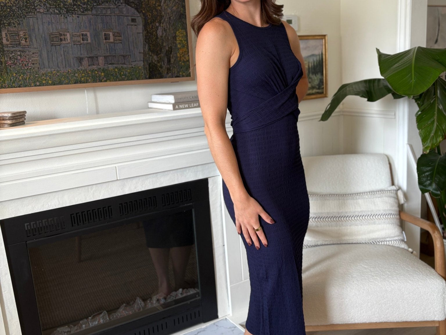 The Macy Solid Sleeveless Cross Waist Bodycon Dress - Love and Lee Apparel