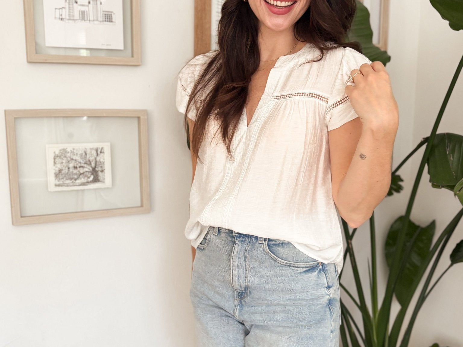 The Clara White Blouse - Love and Lee Apparel