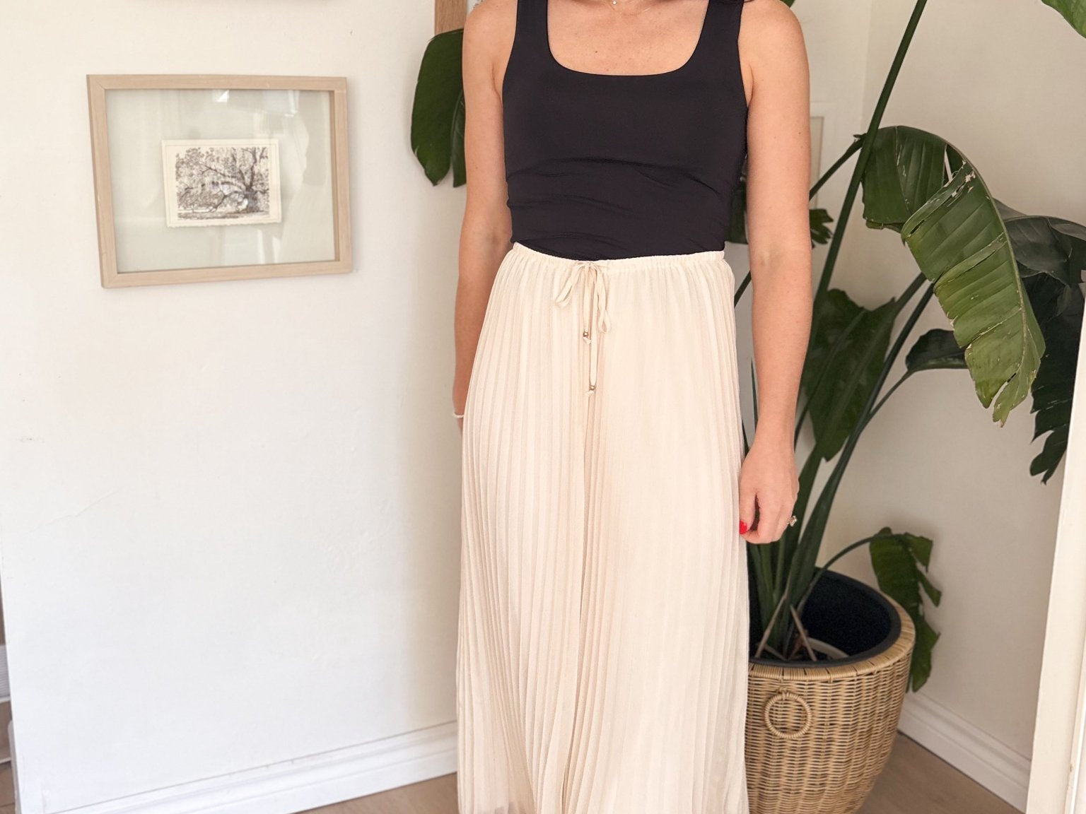 Tia High Waisted Pleated Skirt - Love and Lee Apparel