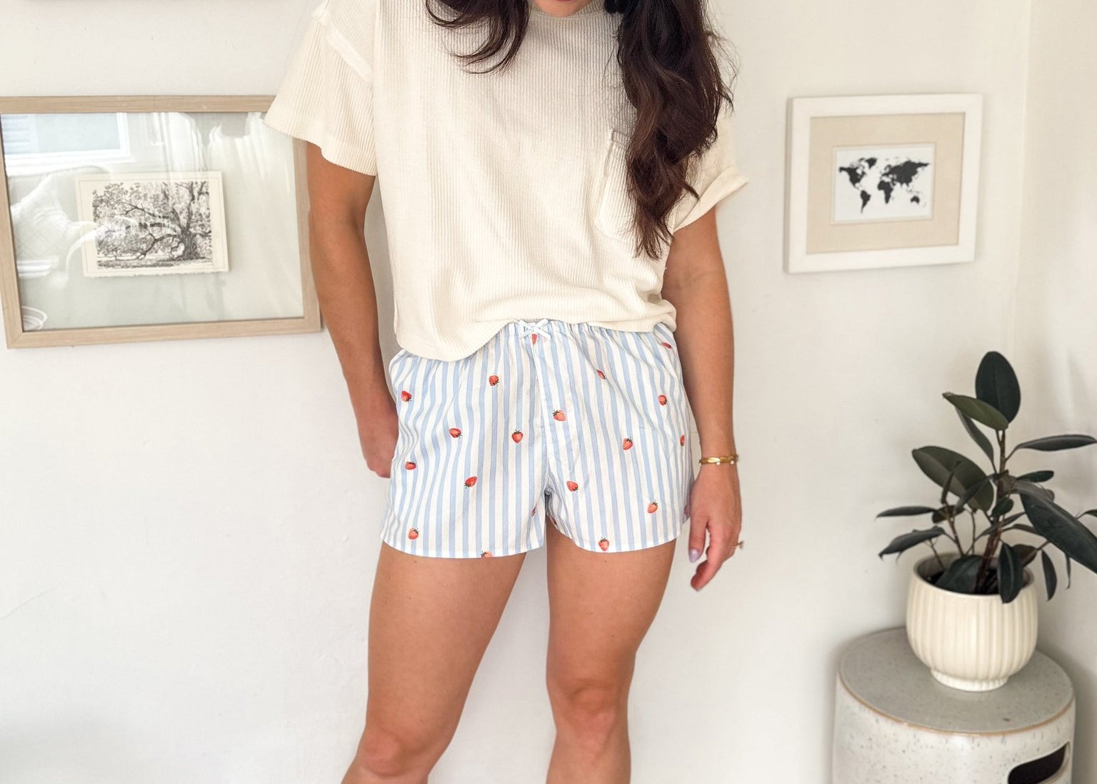 Strawberry Stripe Elastic Waist Bow Detail Shorts - Love and Lee Apparel