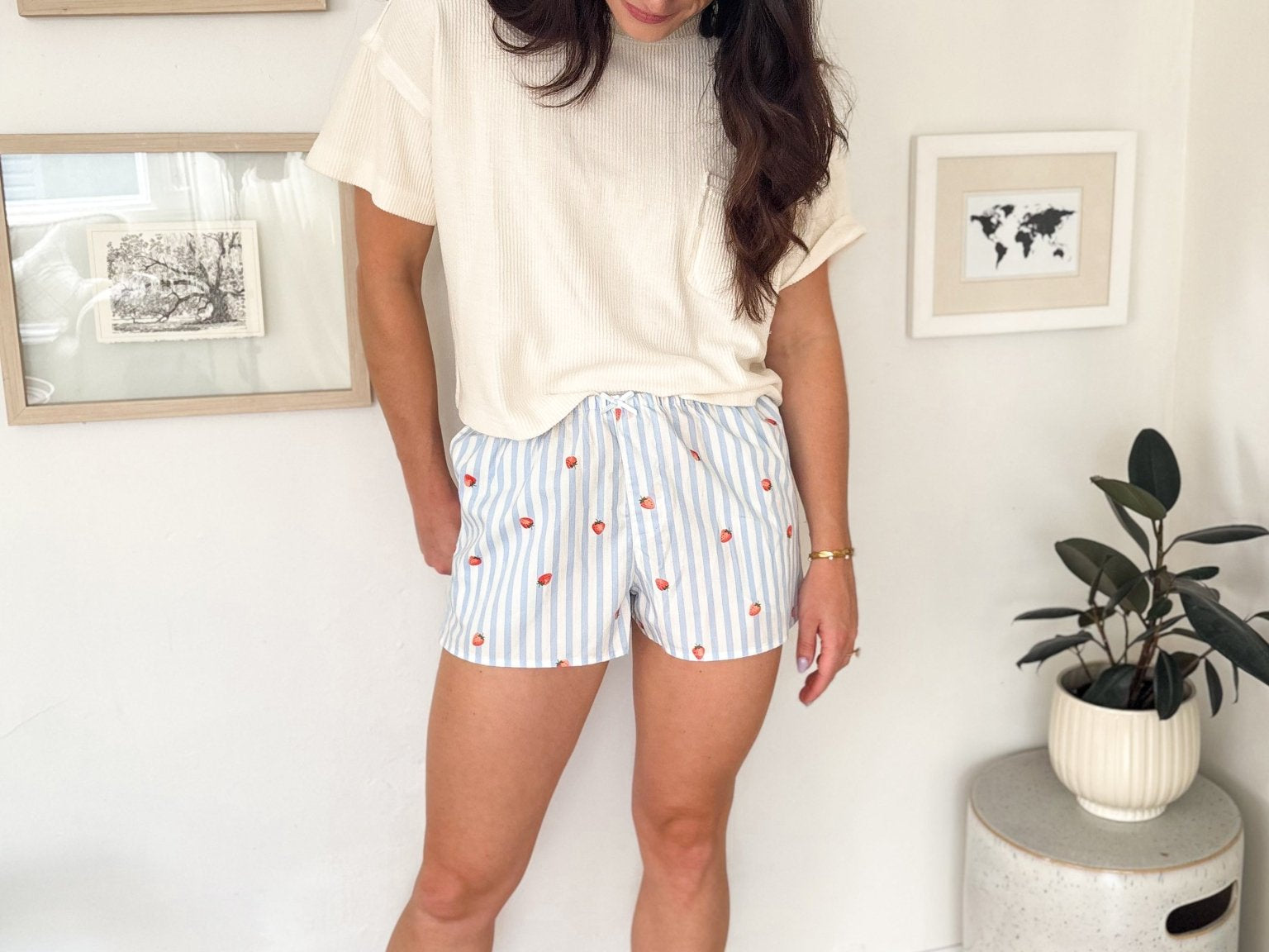 Strawberry Stripe Elastic Waist Bow Detail Shorts - Love and Lee Apparel