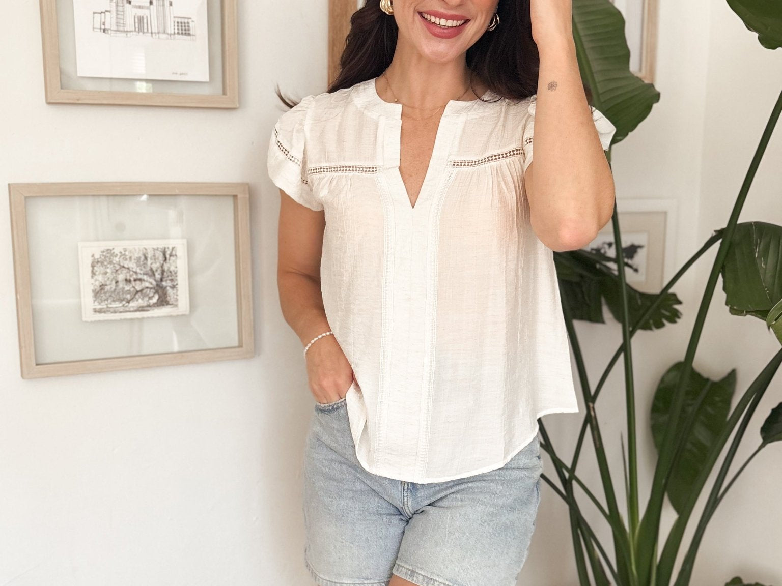 The Clara White Blouse - Love and Lee Apparel