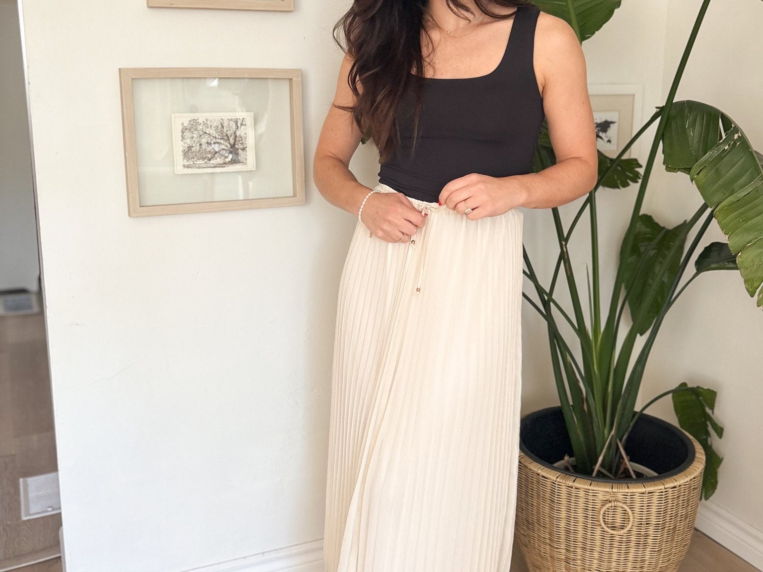 Tia High Waisted Pleated Skirt - Love and Lee Apparel