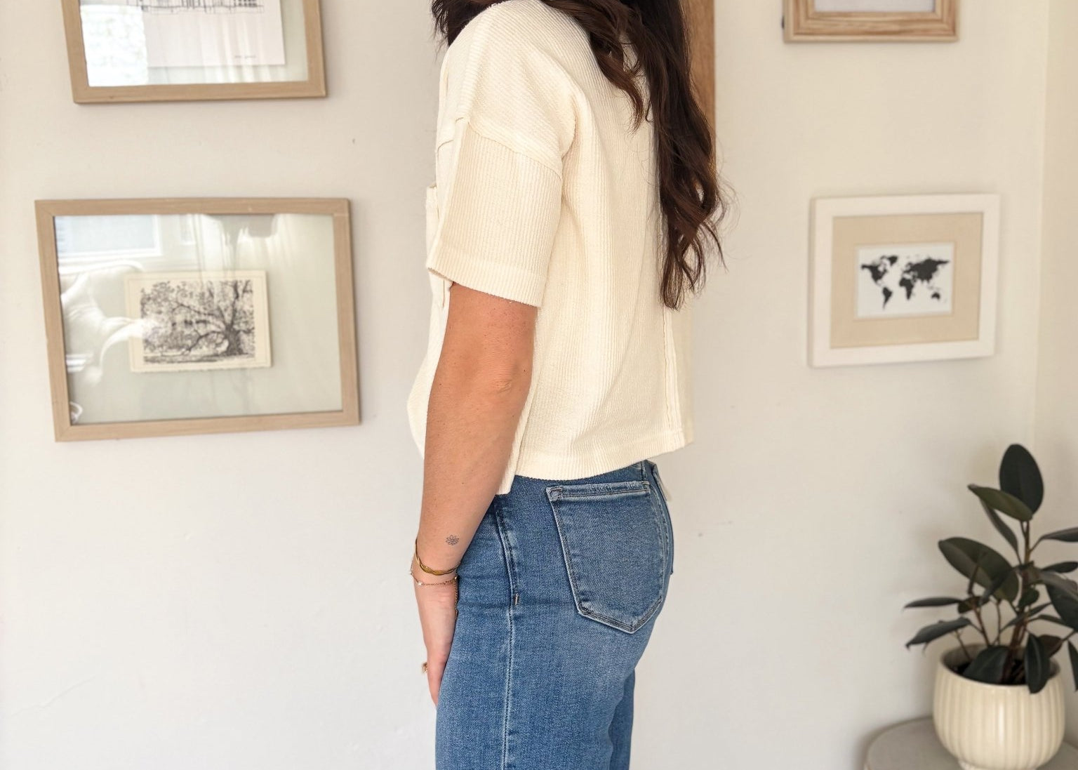The Erika Ribbed Pocket Detail Short Sleeve Knit Top - Love and Lee Apparel