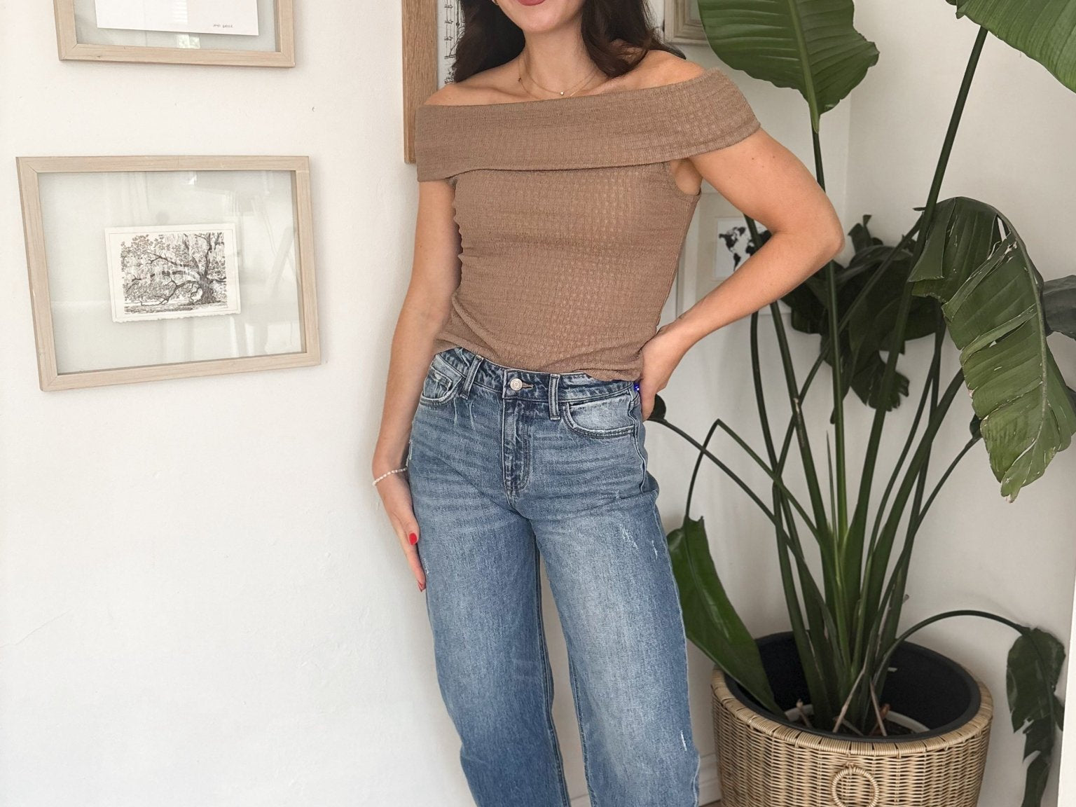Katie High Waisted Medium Wash Barrel Jeans - Love and Lee Apparel