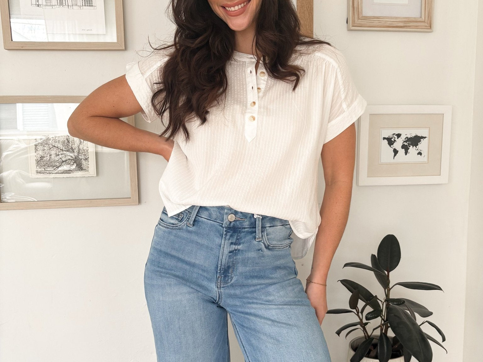 The Dorthy Ruched Shoulder Detail Short Sleeve Henley Top - Love and Lee Apparel