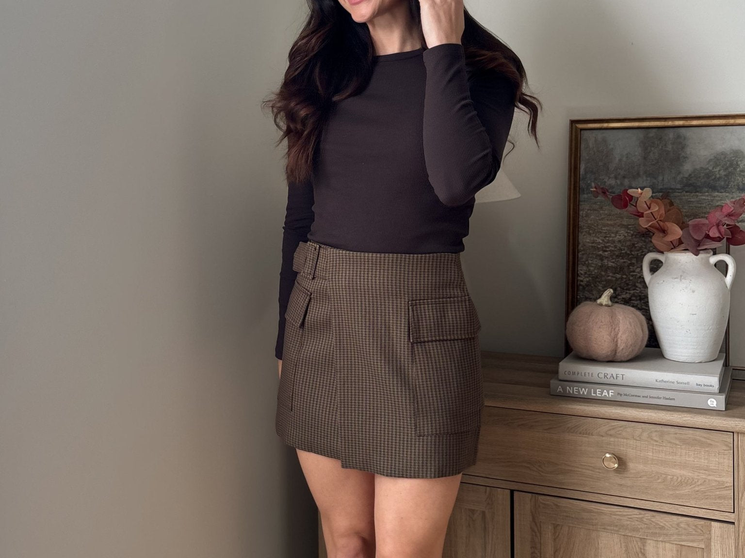 The 'Hickory & Clove' Houndstooth Belted Mini Skirt - Love and Lee Apparel