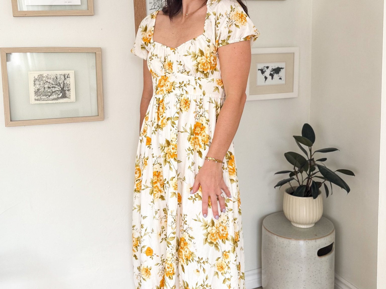 The Irene Floral Ruched Bust Puff Sleeve Midi Dress - Love and Lee Apparel