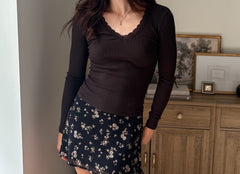 The Sara Shari Long Sleeve V-Neck Top - Love and Lee Apparel