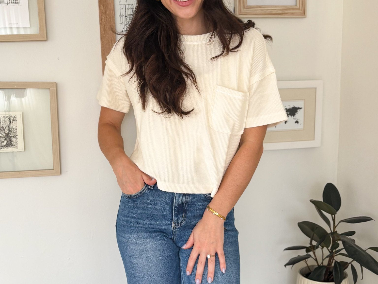 The Erika Ribbed Pocket Detail Short Sleeve Knit Top - Love and Lee Apparel