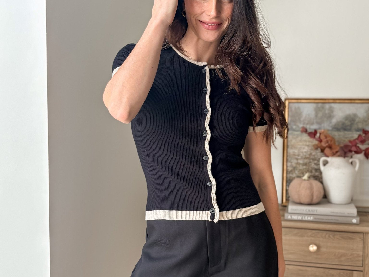 The 'Hostess with the Most' Contrast Lettuce Trim Short Sleeve Knit Cardigan - Love and Lee Apparel