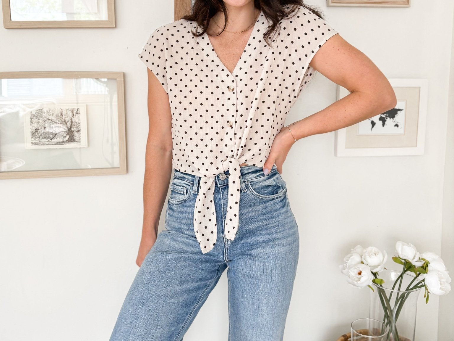 Emmia Short Sleeve Knot Shirt - Love and Lee Apparel
