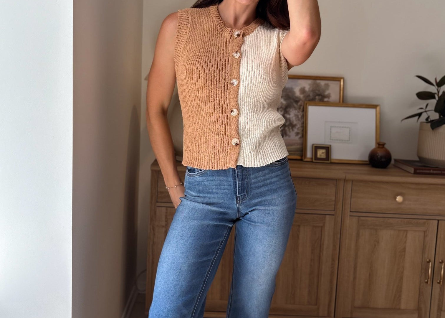 The Kyleigh Colourblock Button Front Knit Top - Love and Lee Apparel
