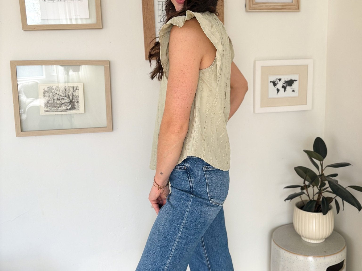 The Pheobe Flutter Sleeve Button Down Embroidered Top - Love and Lee Apparel
