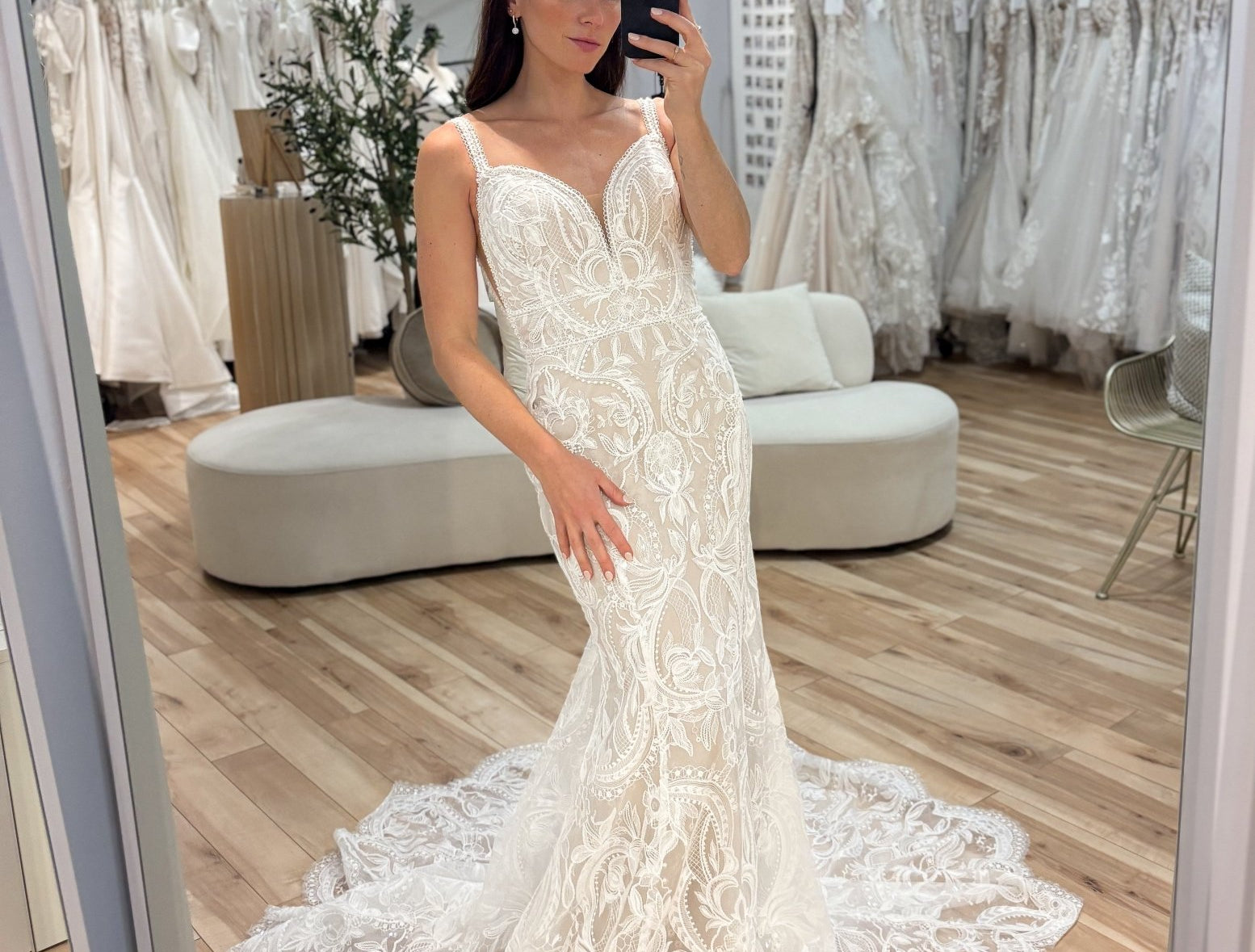 Roma - Love and Lee Apparel