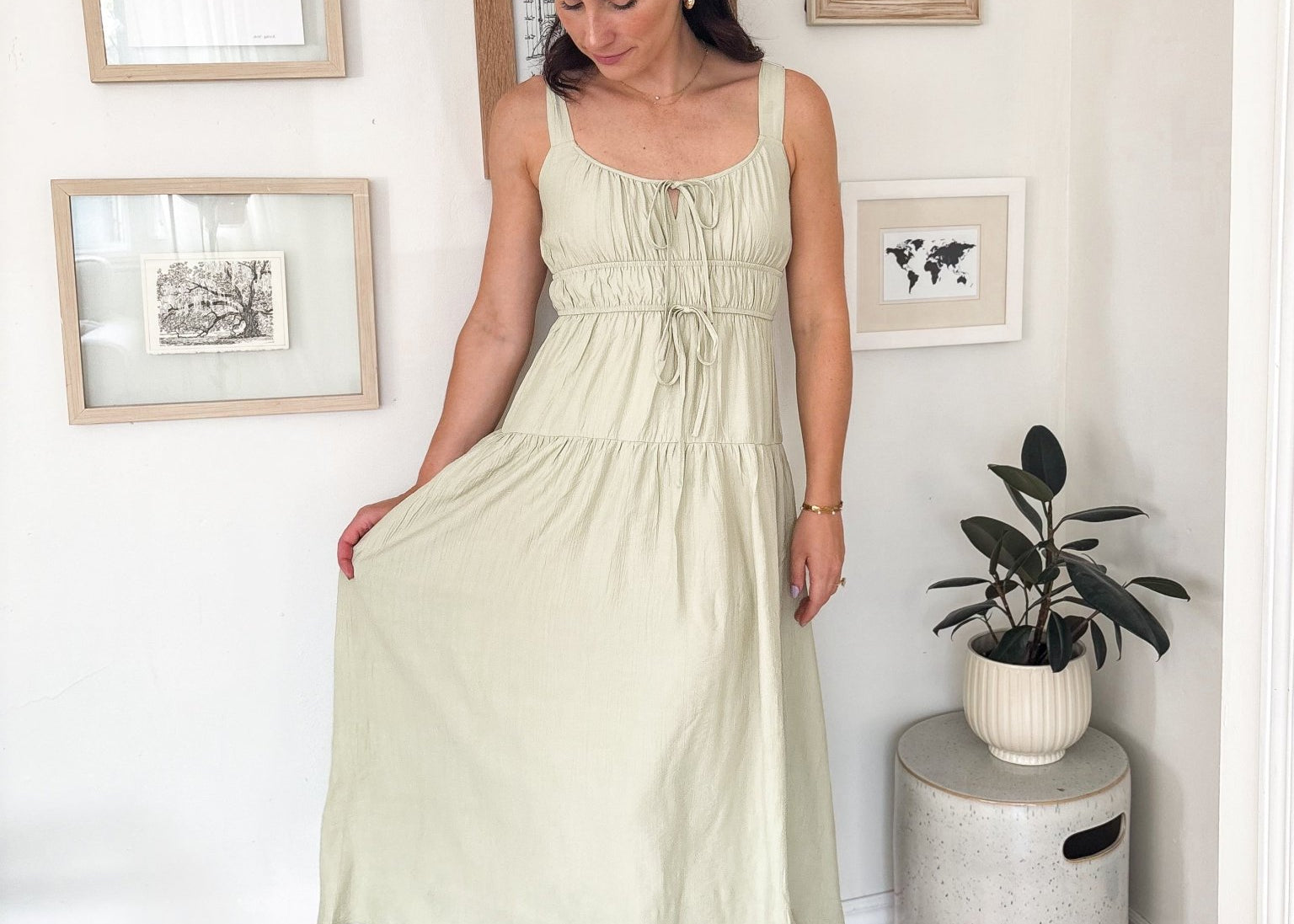 The Vanessa Front Tie Keyhole Detail Sleeveless Midi Dress - Love and Lee Apparel