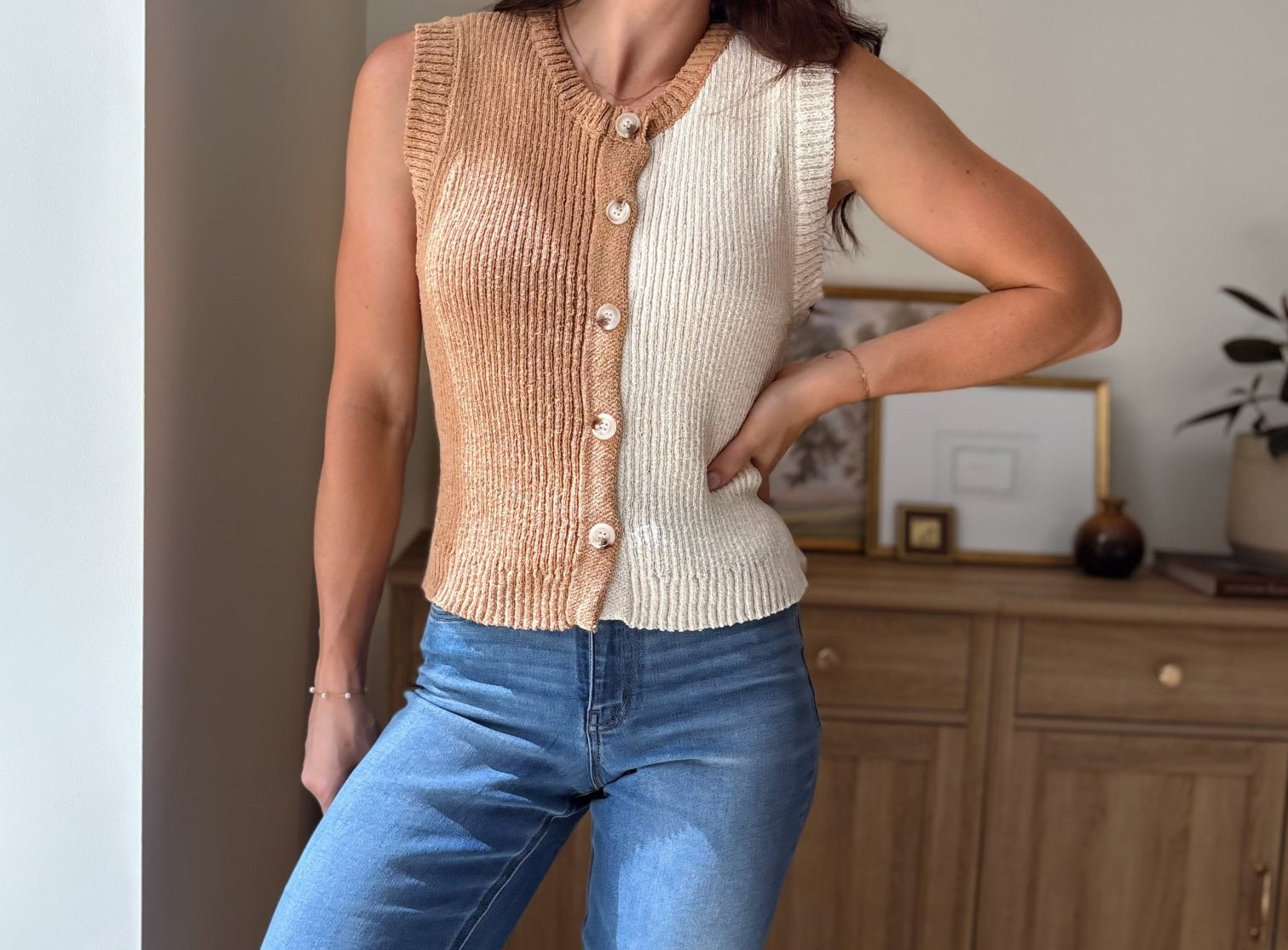 The Kyleigh Colourblock Button Front Knit Top - Love and Lee Apparel