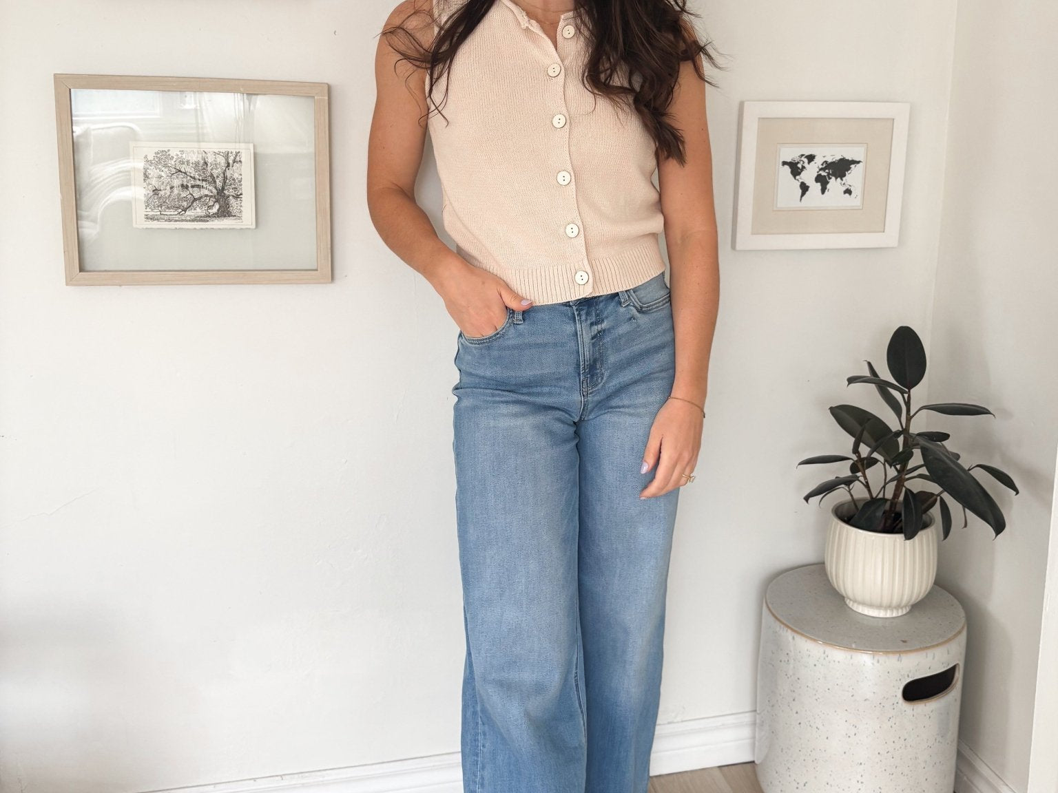 The Tori High Rise Medium Wash Frayed Hem Wide Leg Jeans - Love and Lee Apparel