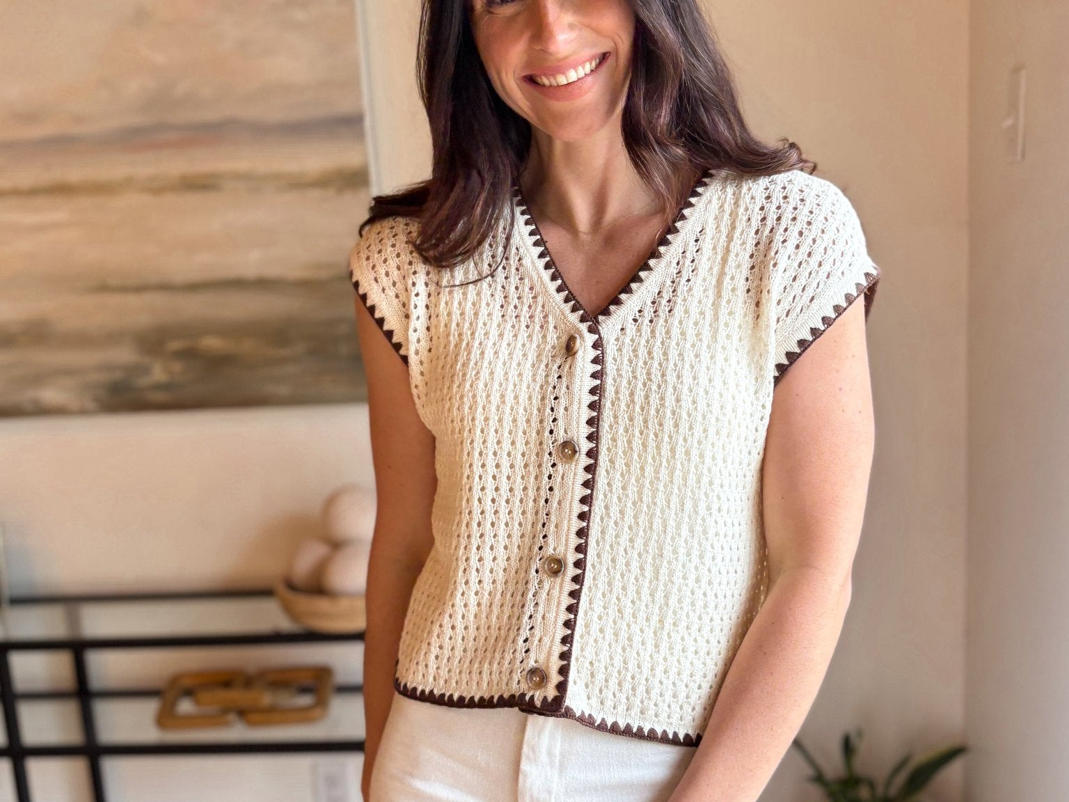 Sandy Contrast Stitch Trim Short Sleeve Top - Love and Lee Apparel