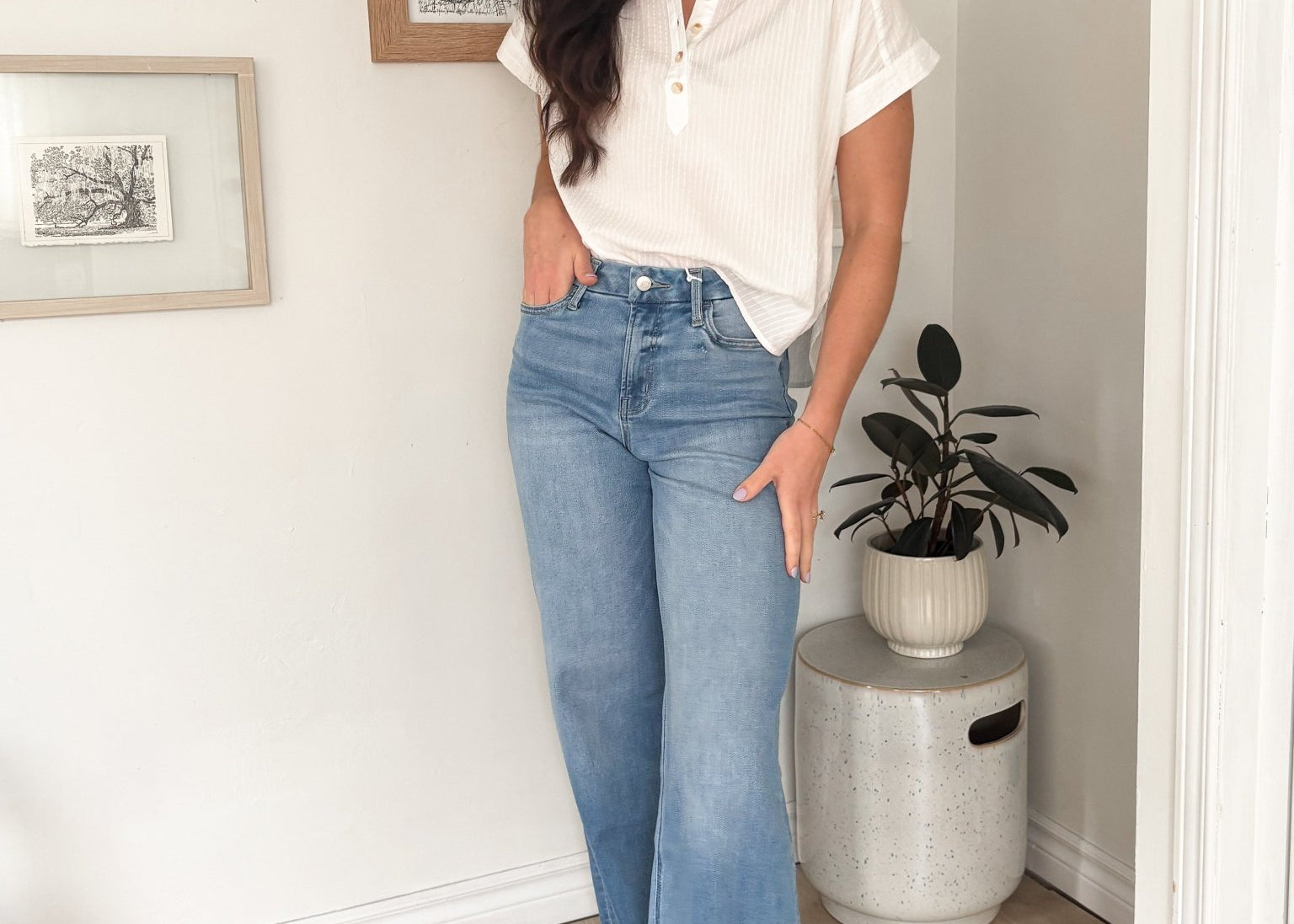 The Tori High Rise Medium Wash Frayed Hem Wide Leg Jeans - Love and Lee Apparel