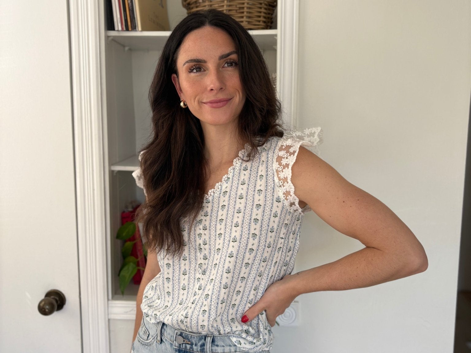 Mimi Floral Blouse with Lace - Love and Lee Apparel
