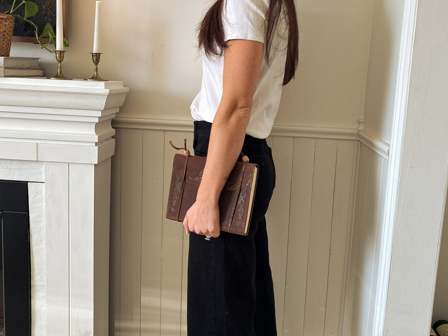 The Janessa High Rise Raw Hem Cropped Wide Leg Jeans in Black - Love and Lee Apparel