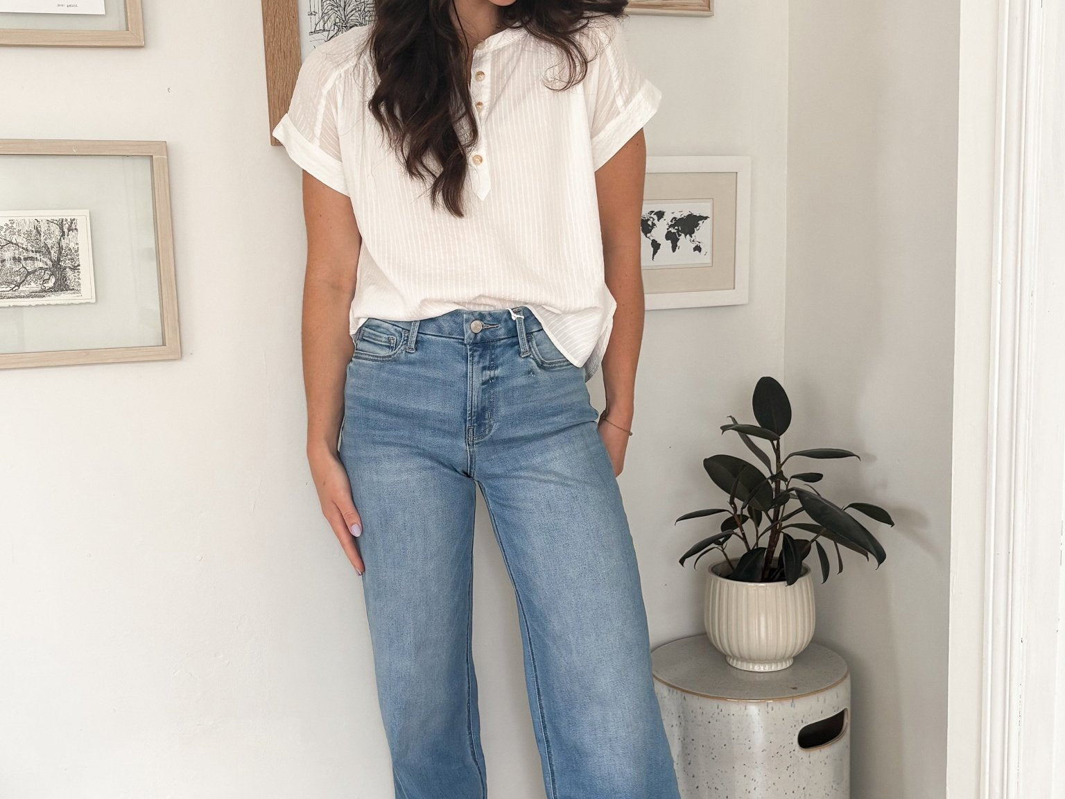 The Dorthy Ruched Shoulder Detail Short Sleeve Henley Top - Love and Lee Apparel