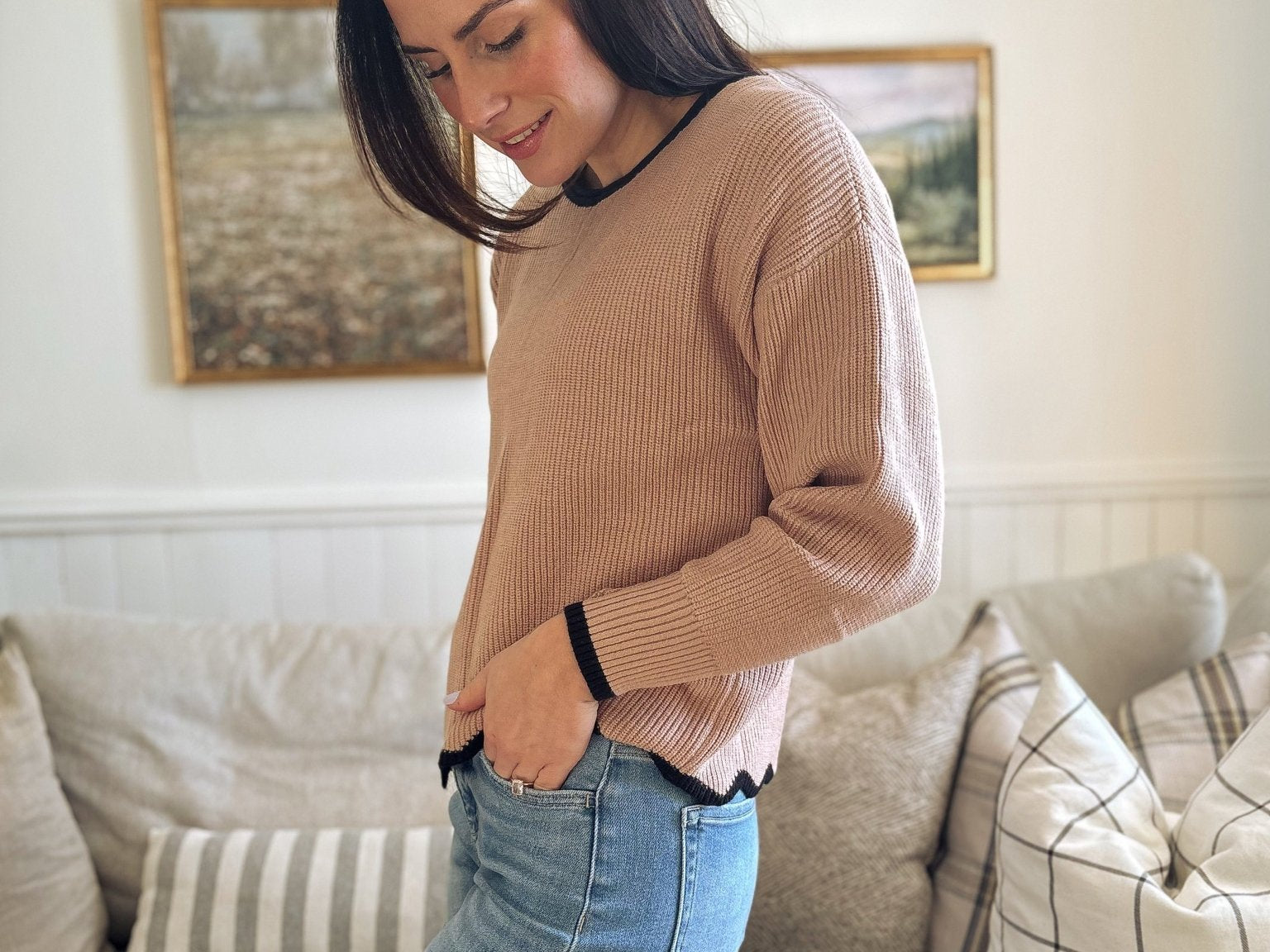 Rosalie Contrast Scallop Trim Knit Pullover Sweater - Love and Lee Apparel
