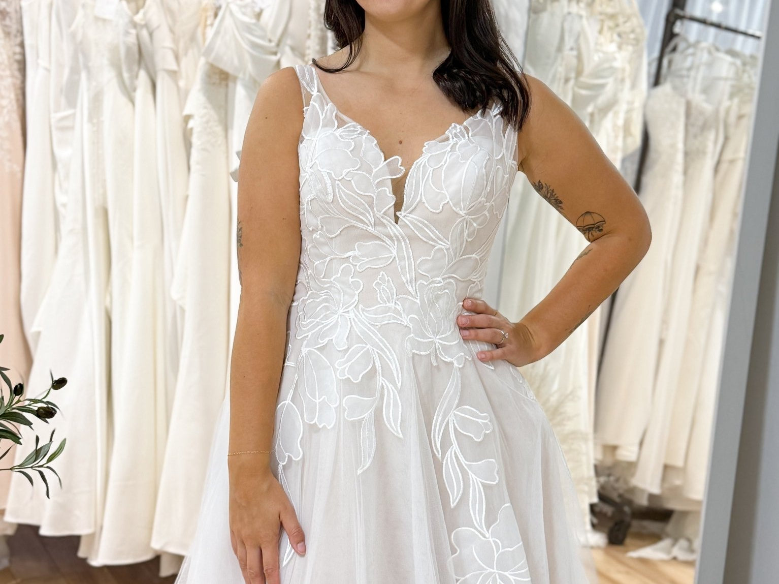 Renée - Love and Lee Apparel