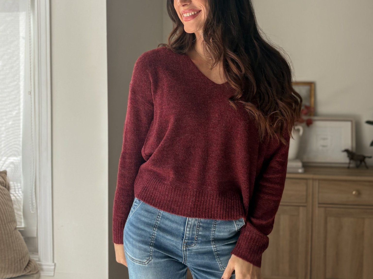 The 'Elanora' Long Sleeve V-Neck Pullover Knit in Cabernet - Love and Lee Apparel