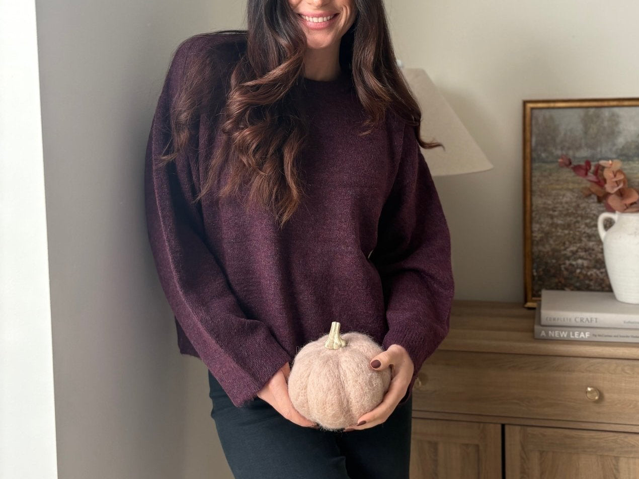 The Mauve Wine Long Sleeve O-Neck Pullover Sweater - Love and Lee Apparel