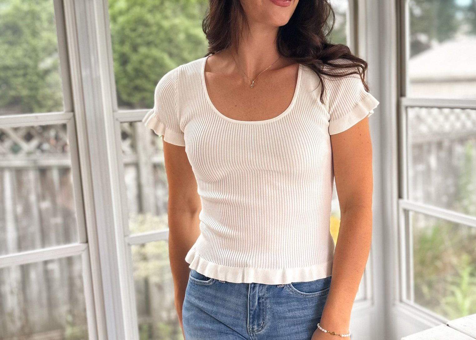 The Lewis Lettuce Hem Short Sleeve Sweater Knit Top - Love and Lee Apparel