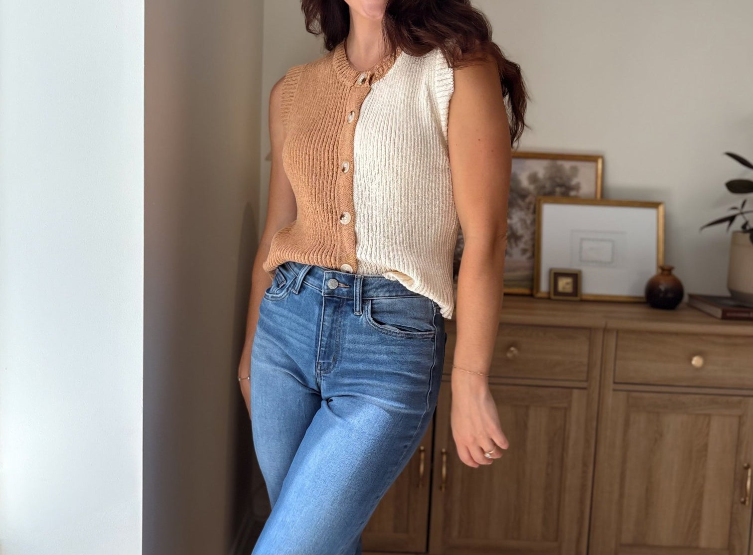 The Kyleigh Colourblock Button Front Knit Top - Love and Lee Apparel