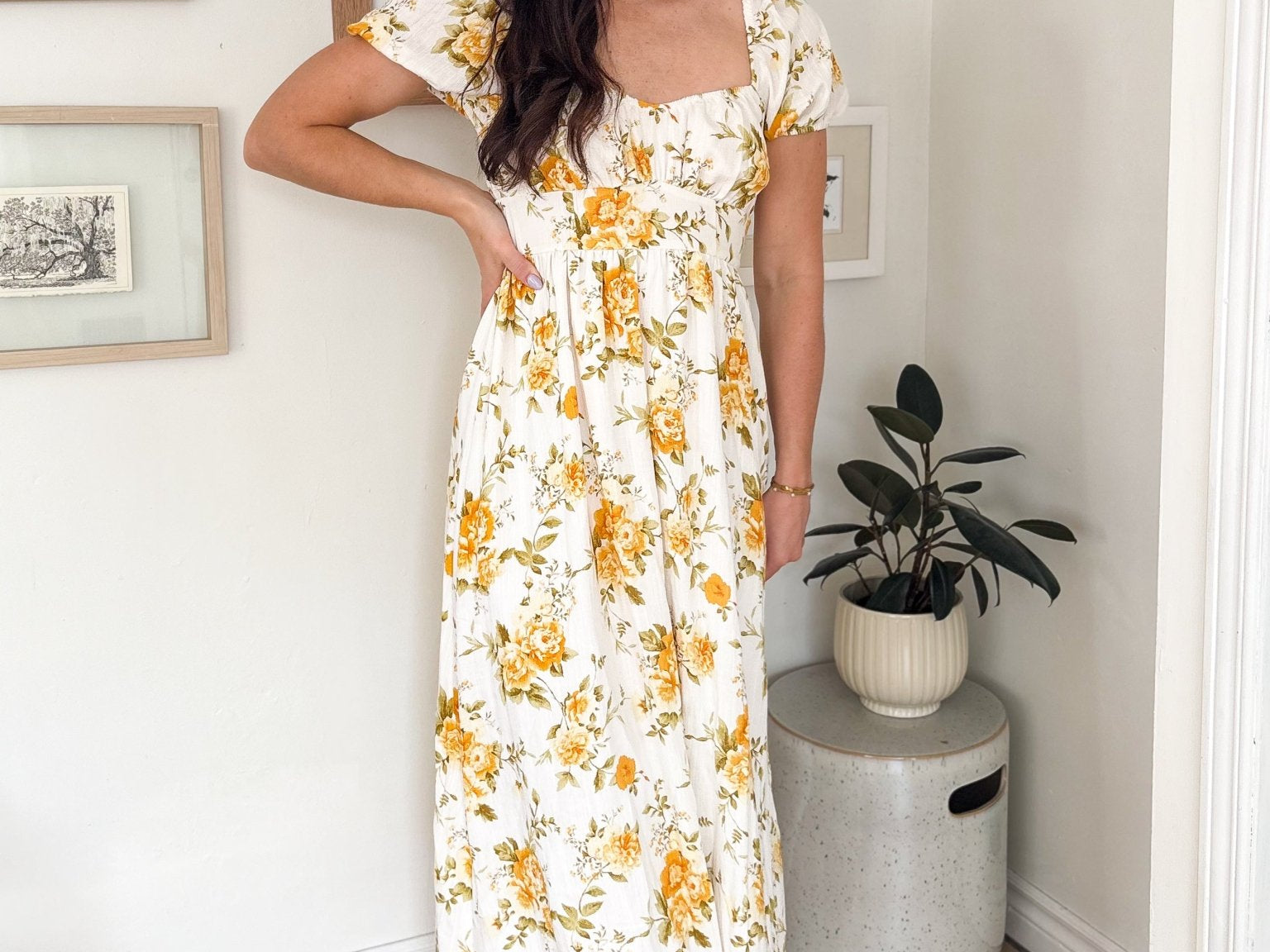 The Irene Floral Ruched Bust Puff Sleeve Midi Dress - Love and Lee Apparel