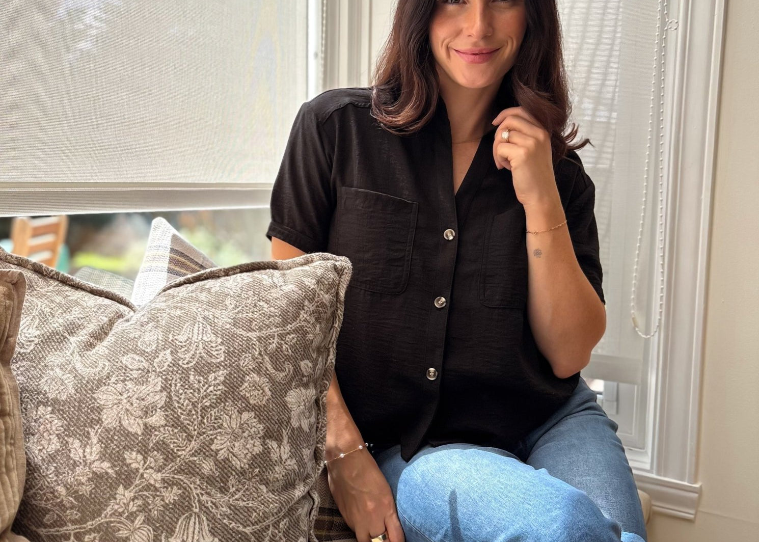 The Giselle Short Sleeve Notched Collar Linen Blouse in Black - Love and Lee Apparel
