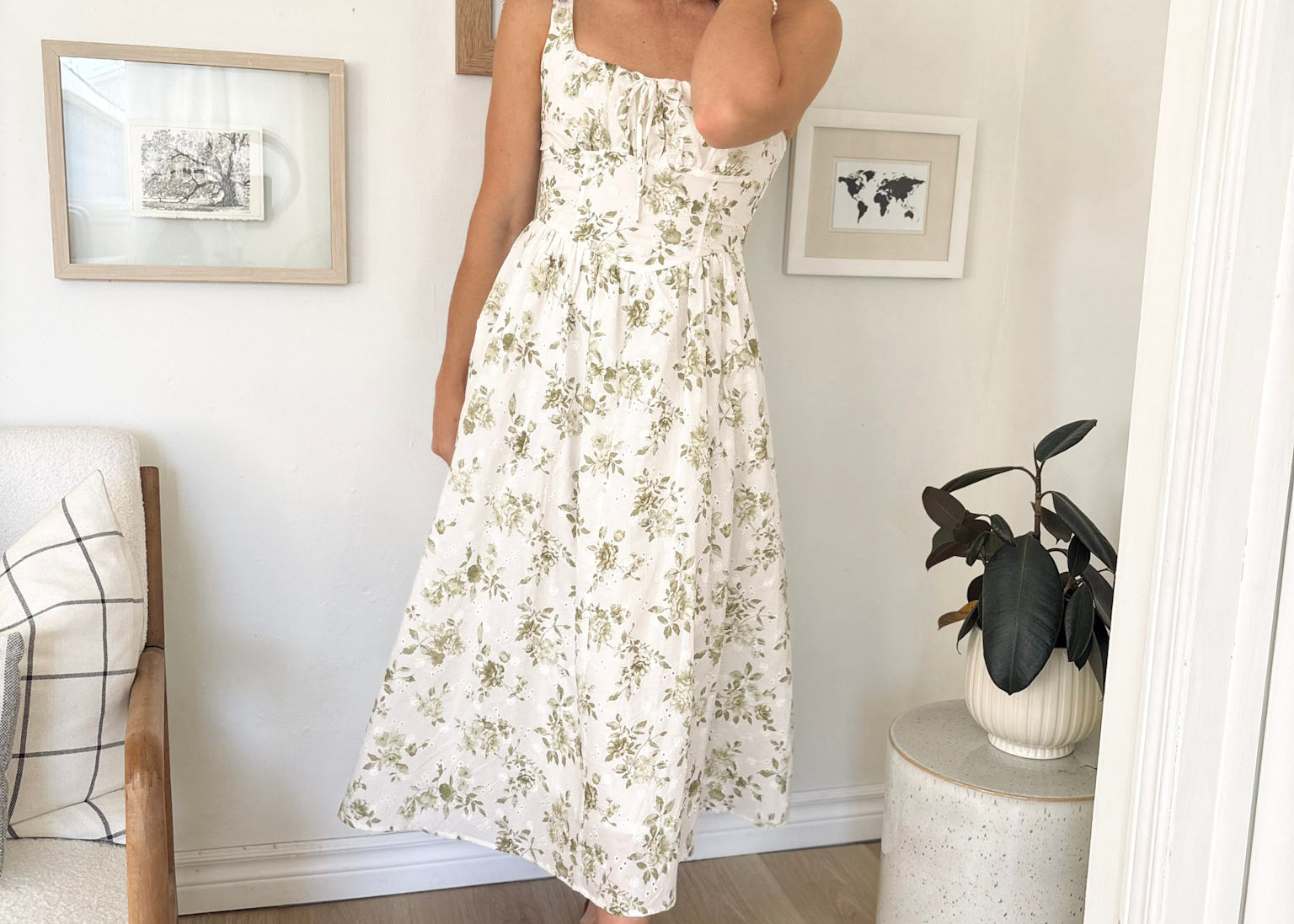 Mia Floral Midi Dress - Love and Lee Apparel