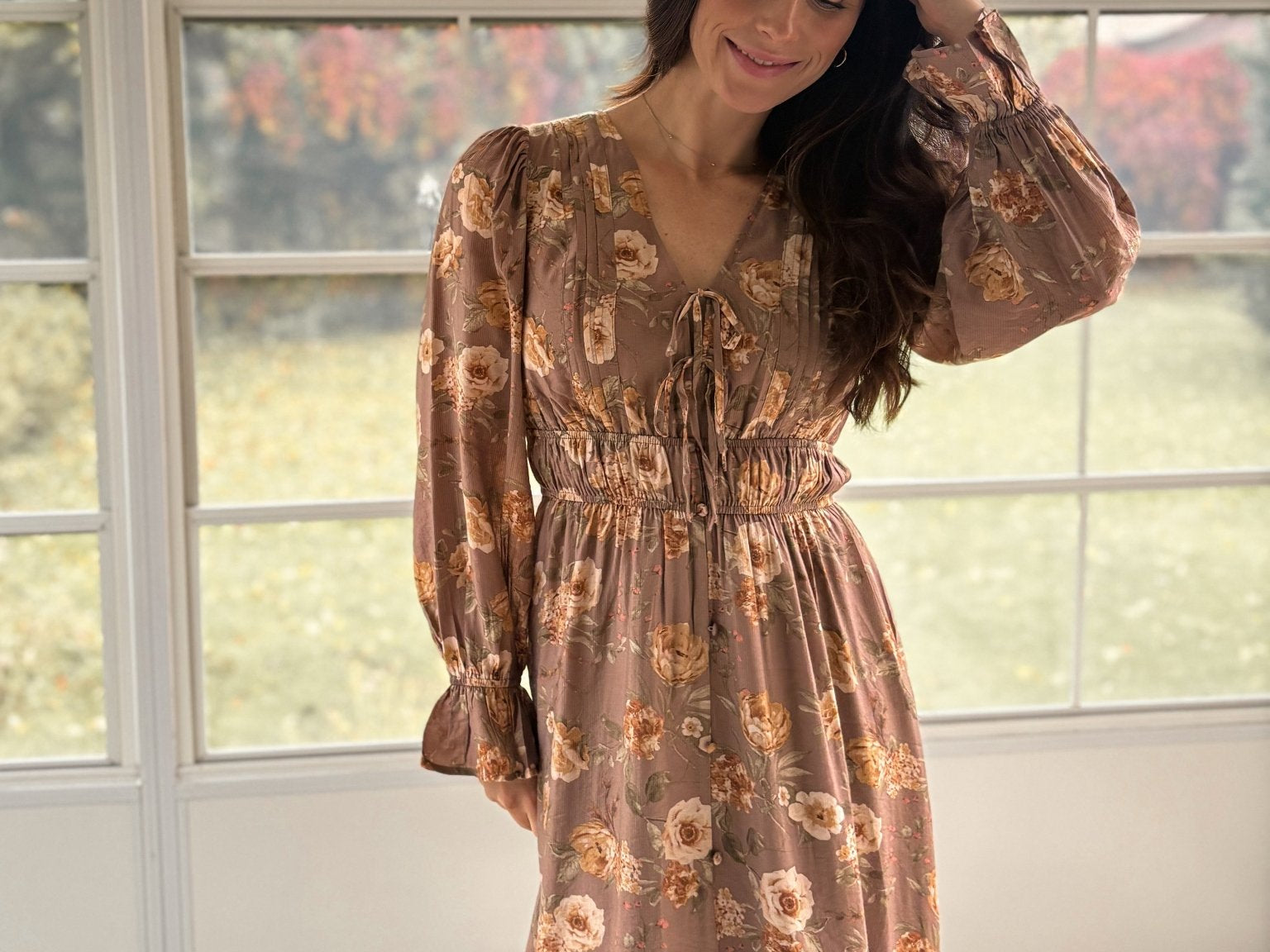 The 'Cinnamon Social' Floral V-Neck Long Sleeve Midi Dress in Mocha - Love and Lee Apparel