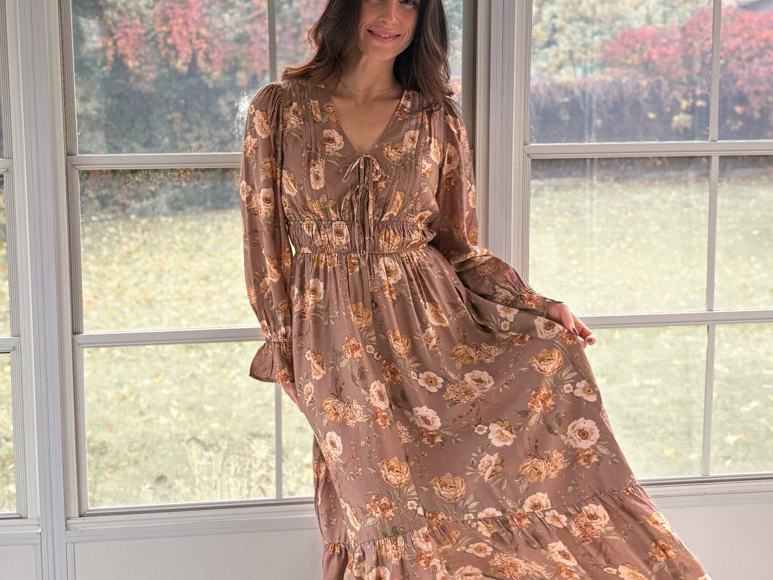 The 'Cinnamon Social' Floral V-Neck Long Sleeve Midi Dress in Mocha - Love and Lee Apparel