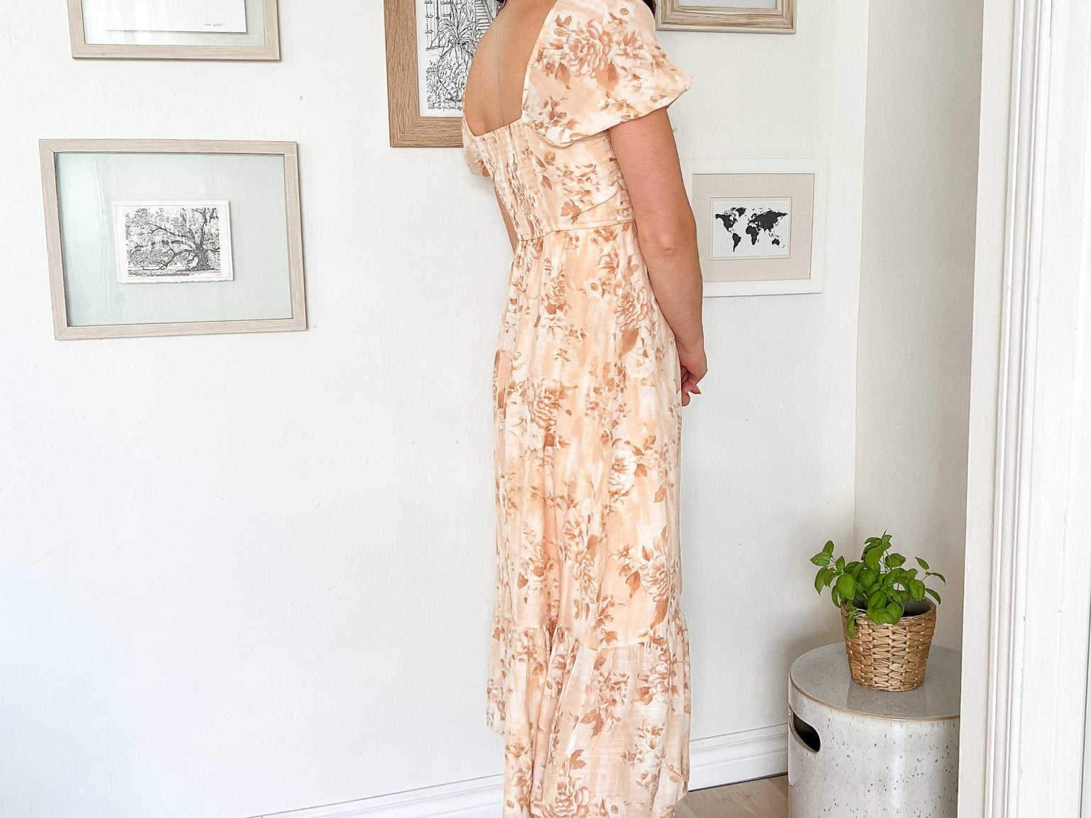 The Mila Floral Midi Long Sleeve Dress - Love and Lee Apparel