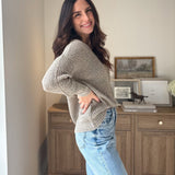The 'Slow Morning' Knitted Long Sleeve V-Neck Pullover - Love and Lee Apparel