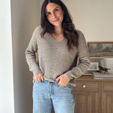 The 'Slow Morning' Knitted Long Sleeve V-Neck Pullover - Love and Lee Apparel