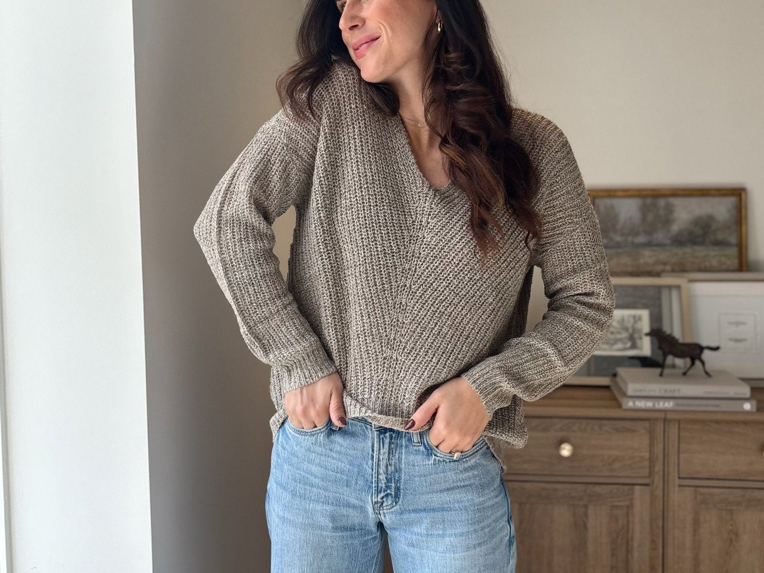 The 'Slow Morning' Knitted Long Sleeve V-Neck Pullover - Love and Lee Apparel