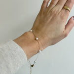 Pearl Bracelet with Dainty Gold Chain in 18K Gold Plated Steel - Love and Lee Apparel